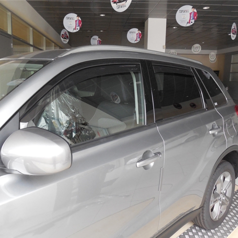 Windabweiser für vordere Fenster standard Fixierung