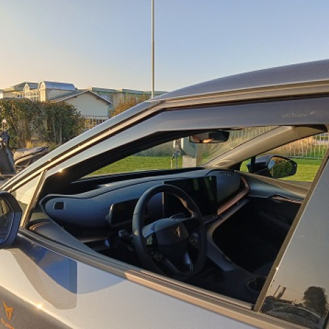 Windabweiser für vordere fenster  standard fixierung